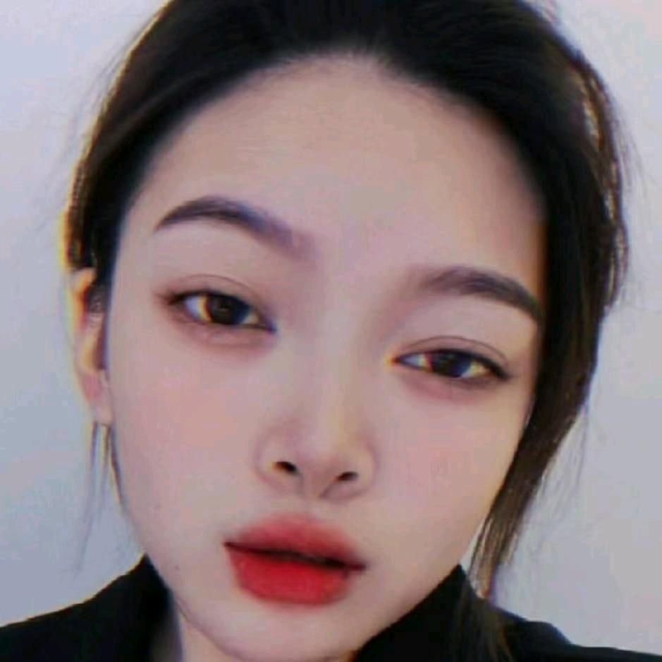 丹丹姐.