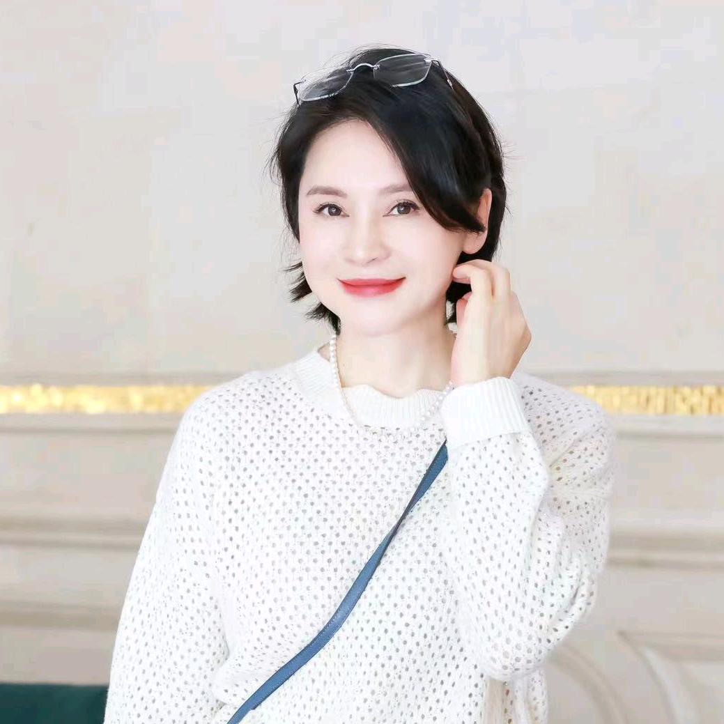 我是摩羯女装穿搭日记