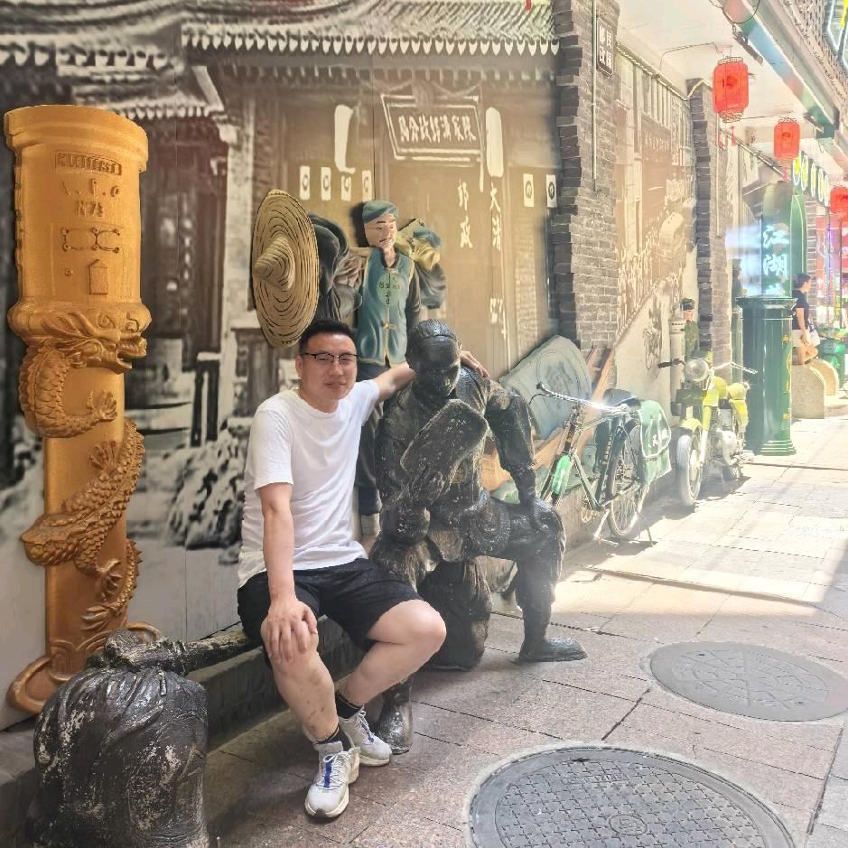 睢宁人在大理电梯销售