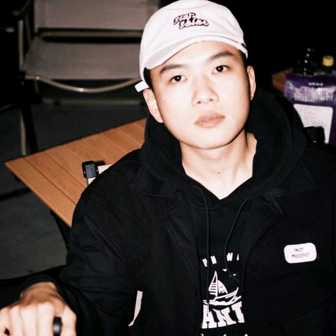 银马游泳健身强子