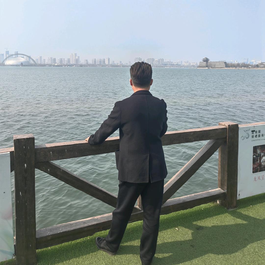 耀仁