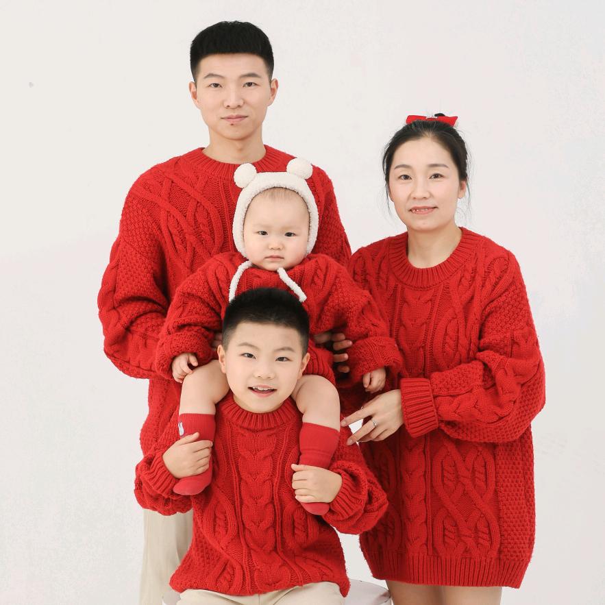 👧甜甜和哥哥👦