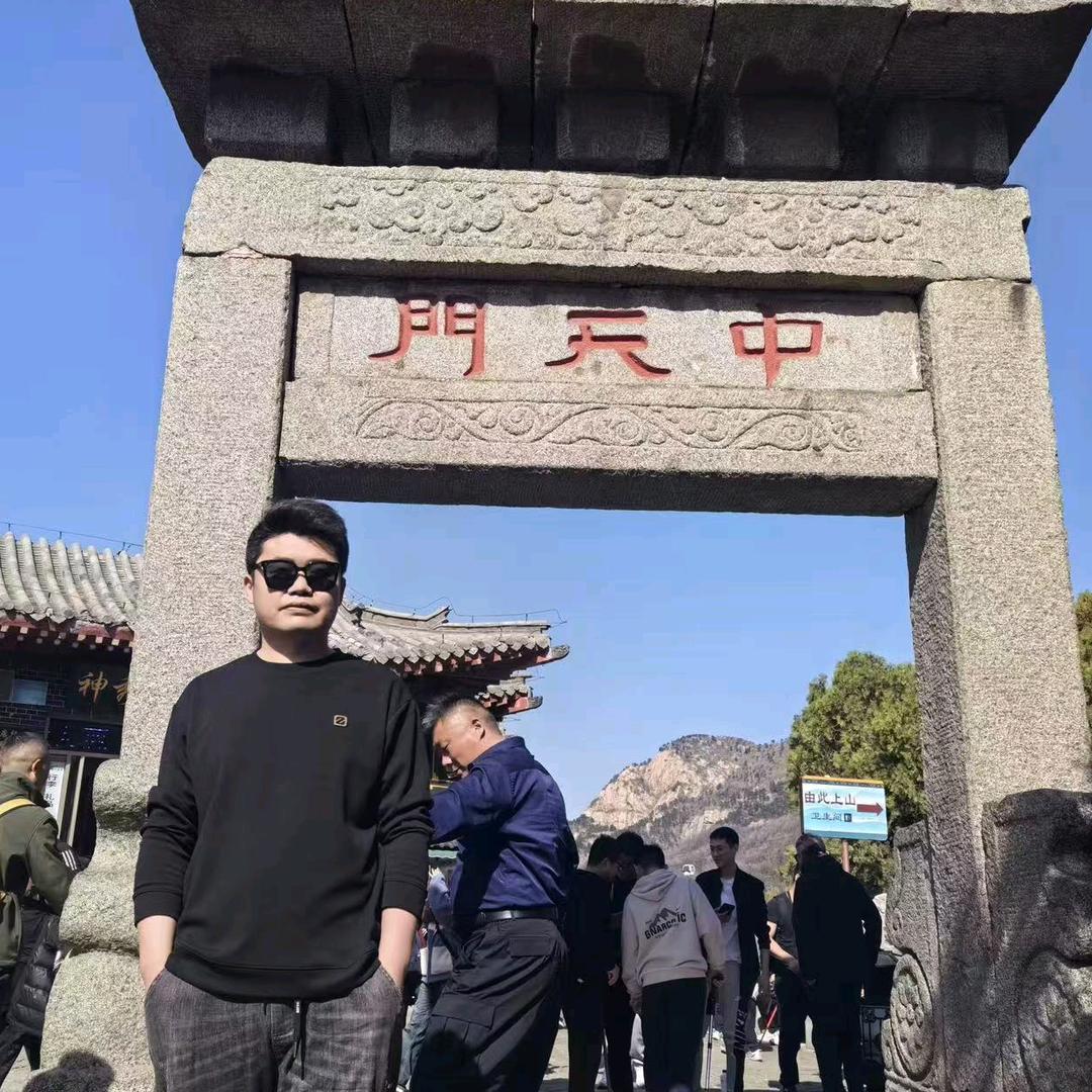 万鲁   木材代销