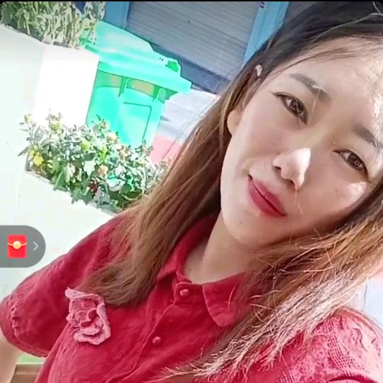 伍玥