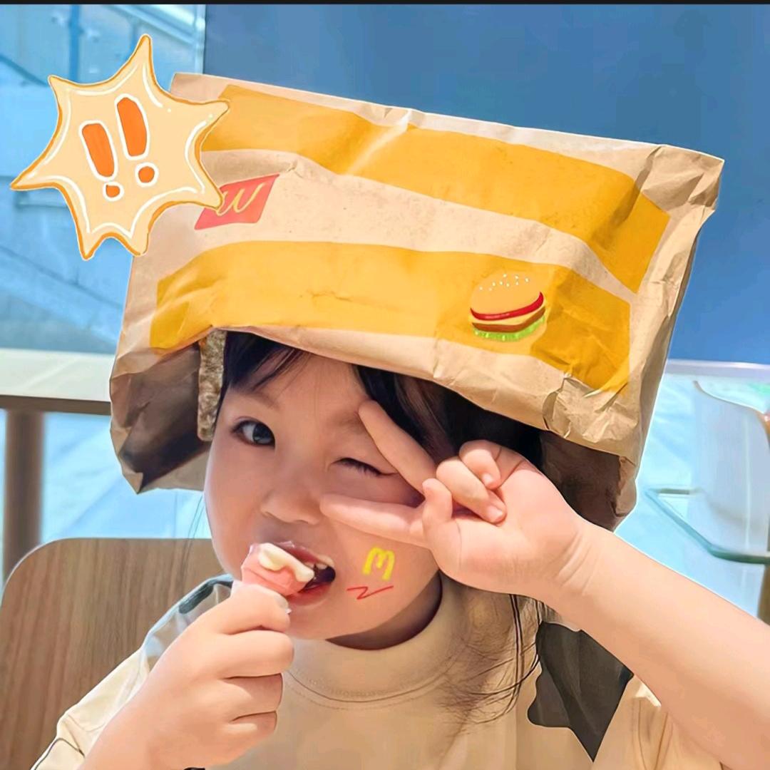 玥怡头像