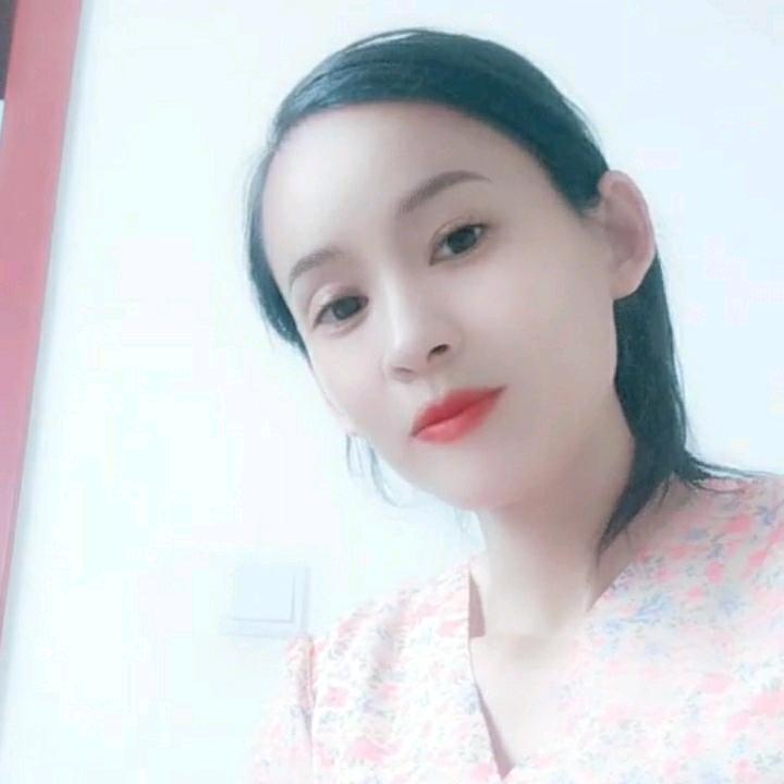罗小萌