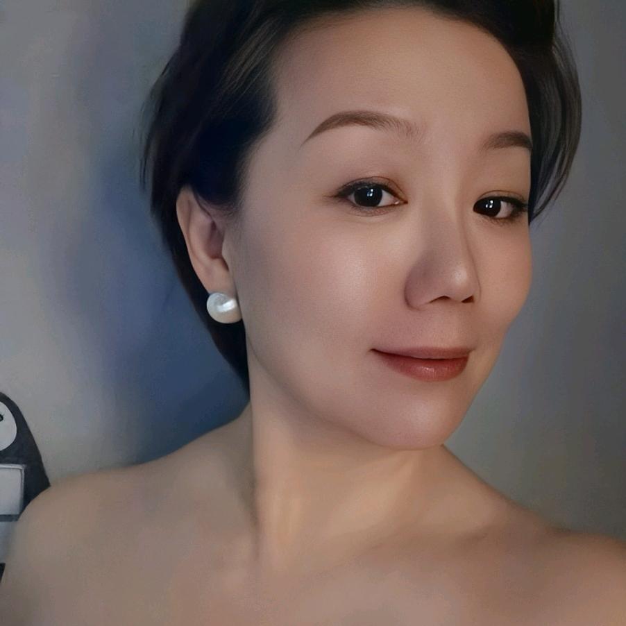 偲名
