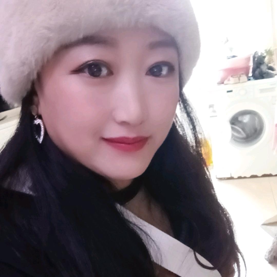 芳姐❤️❣️头像