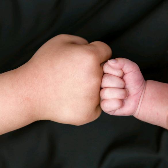 90后宝妈一拖二