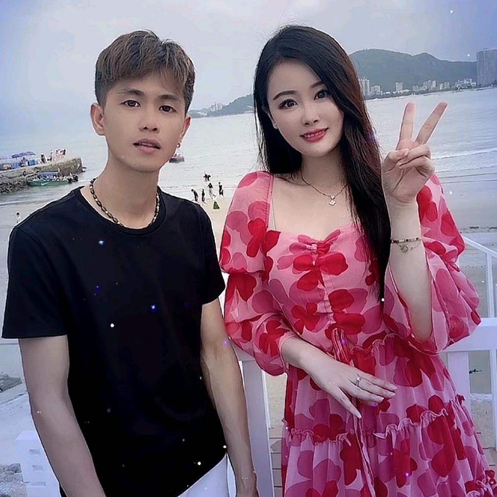 依心一依四公子