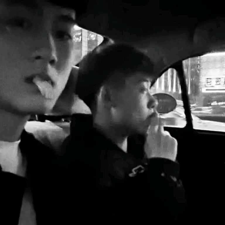 ①刀斩断往日情