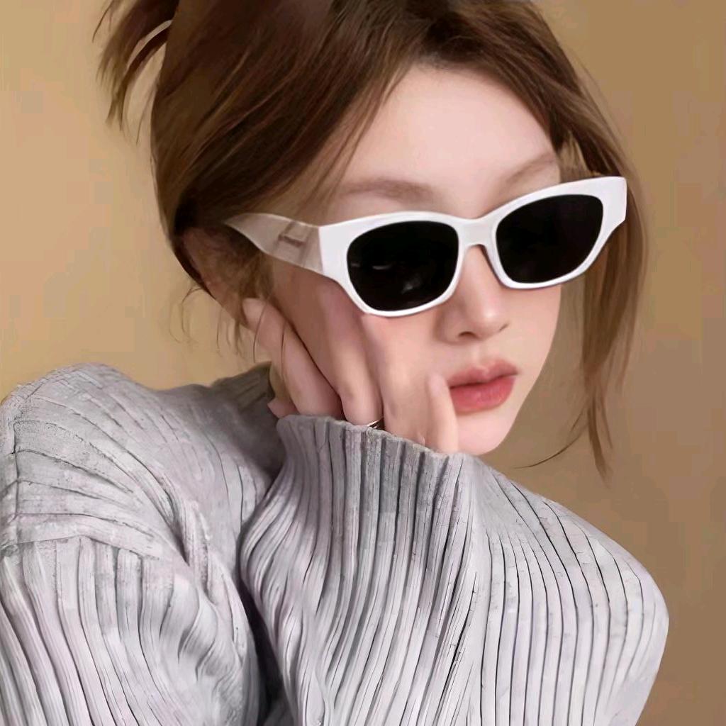 小曼