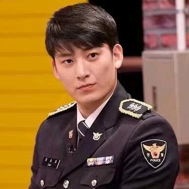 我是单身你合成我老婆为我生宝宝好不