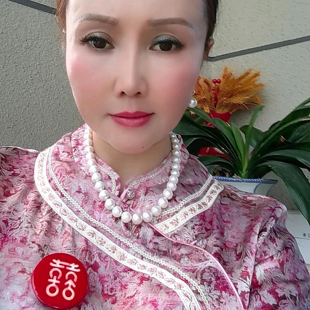 囍上媒捎红娘叶子
