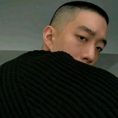 成为自己的女王，绝不做公主