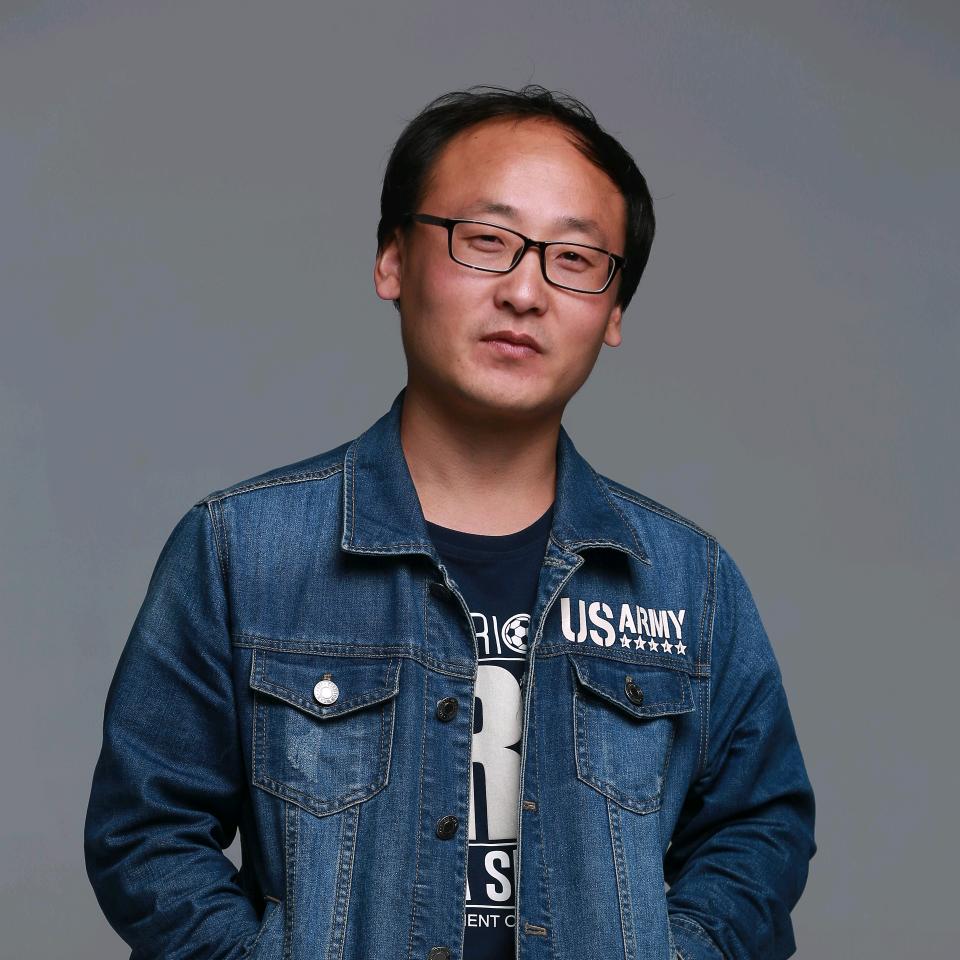 优质哥(90后秃头强)