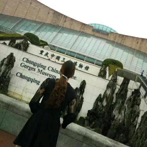 玻璃渣里找糖吃