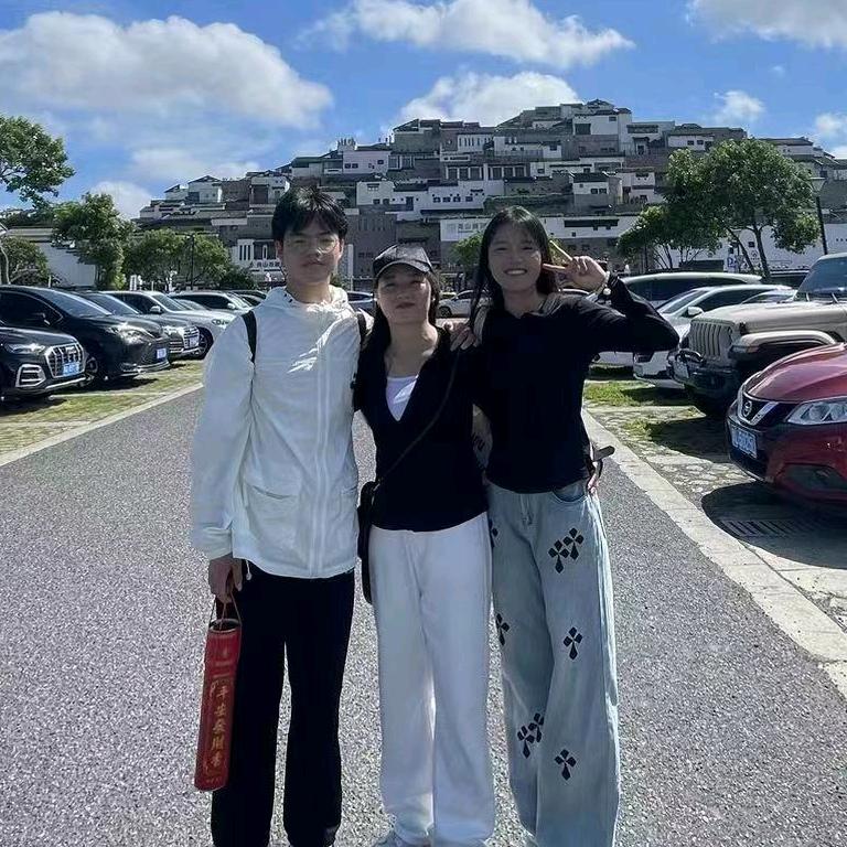 王后余生，，