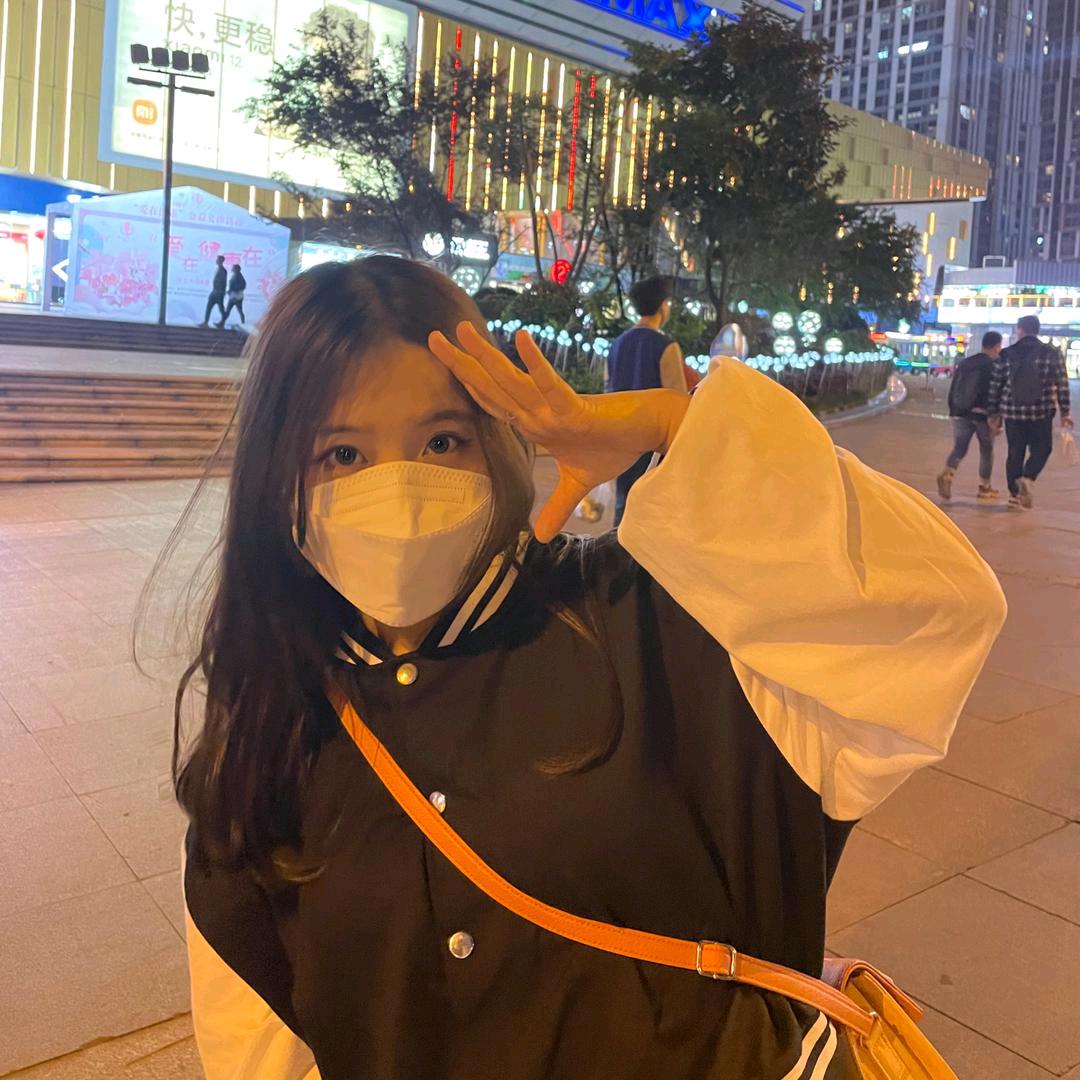是小汐汐汐