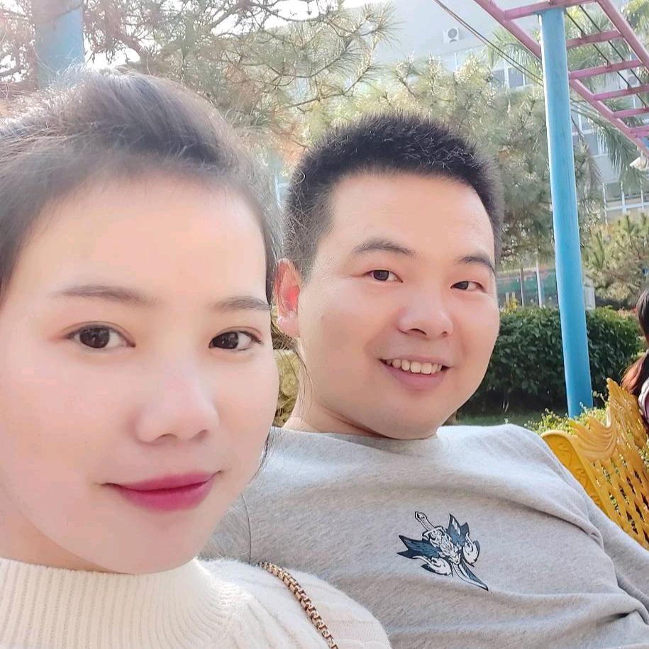 🇨🇳小红夫妇🇻🇳