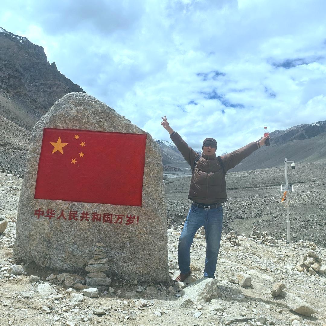 浪淘沙（一人一车自驾游）关必回