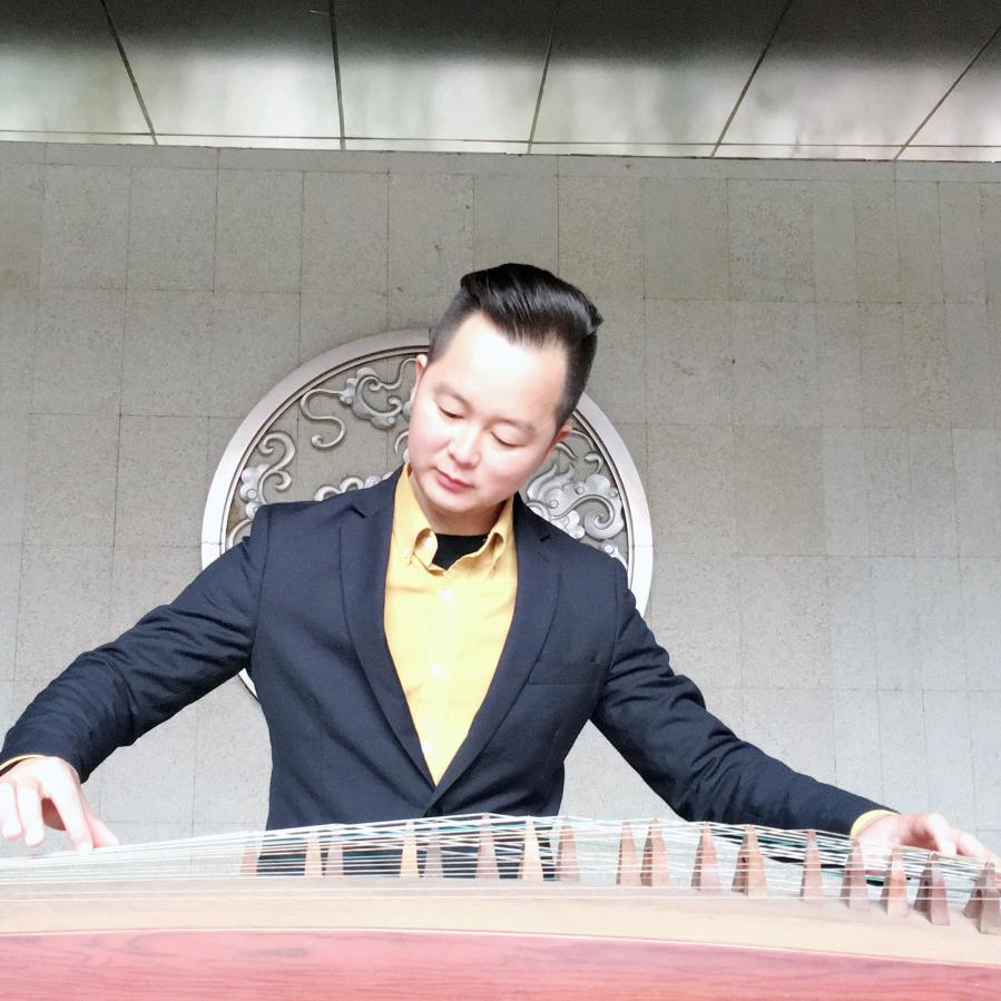 左旭