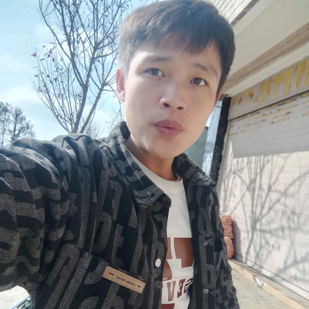 古  得  很  （不吃🐱的🐟）