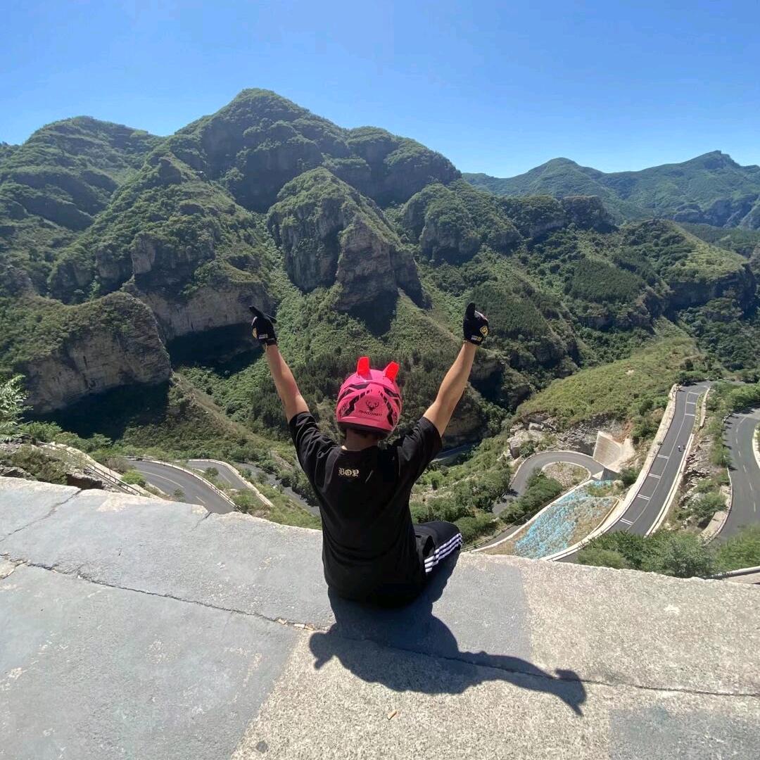 杨霸道、