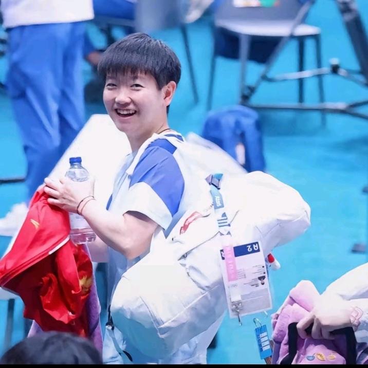 是  莎莎呀。