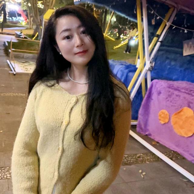 小婷子（拒绝聊天）