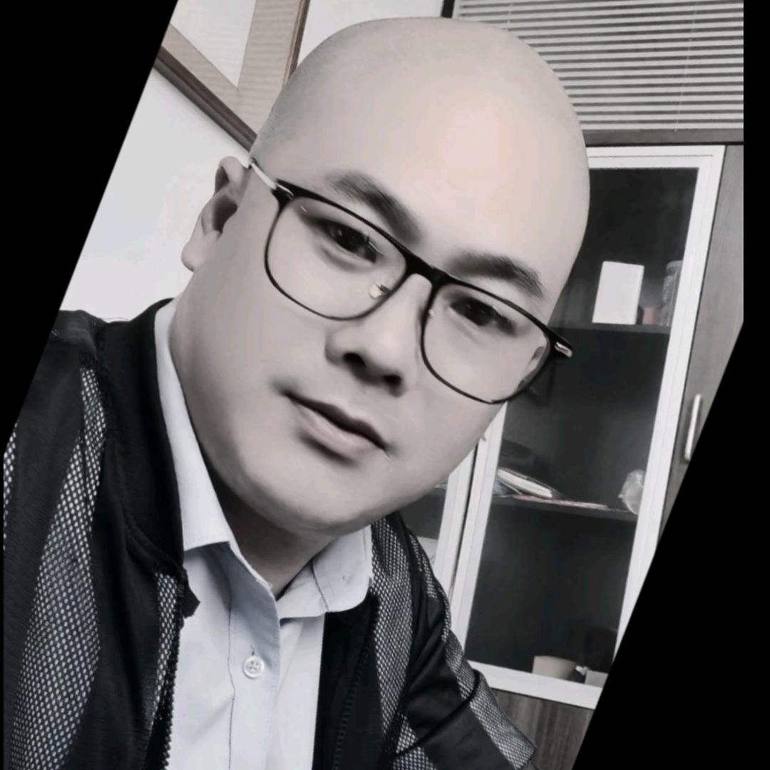 🍀胡丑素🍀五阿哥