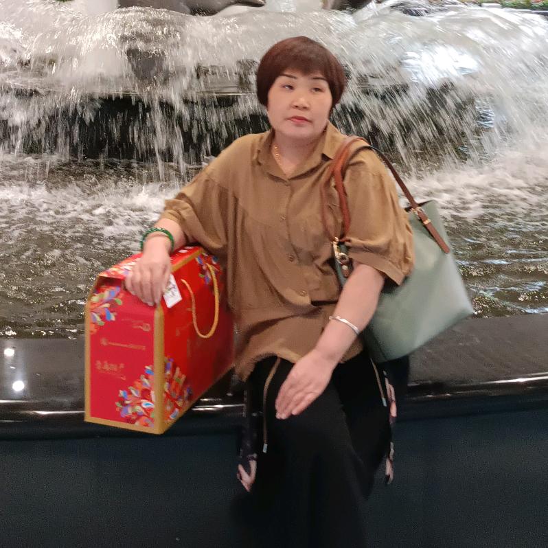 李大姐