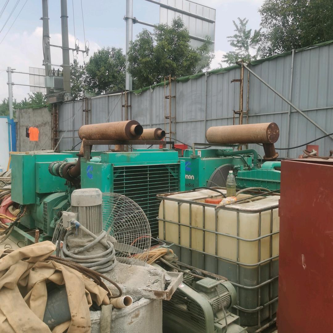 黄哥回收发电机✌柴油发电机买卖，租赁