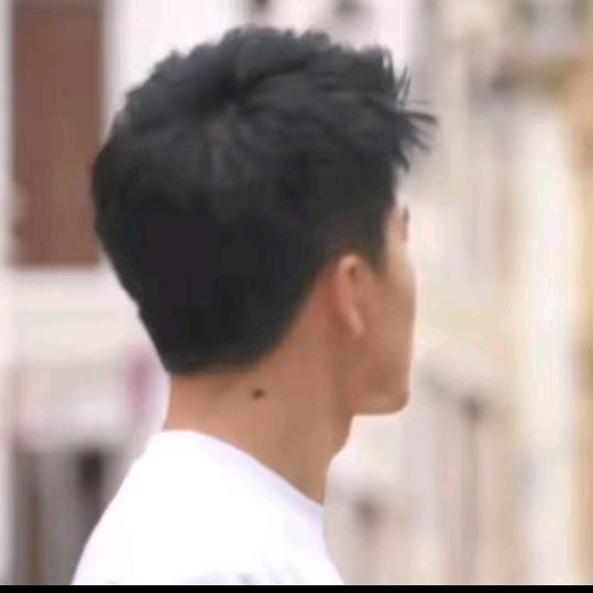 与辉问行
