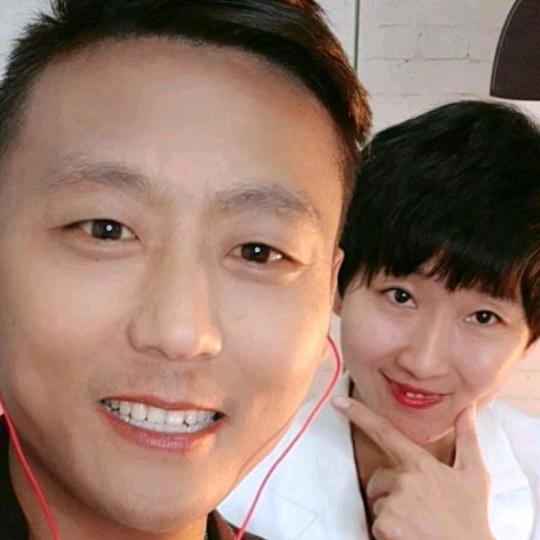 小磊哥夫妻@抖音