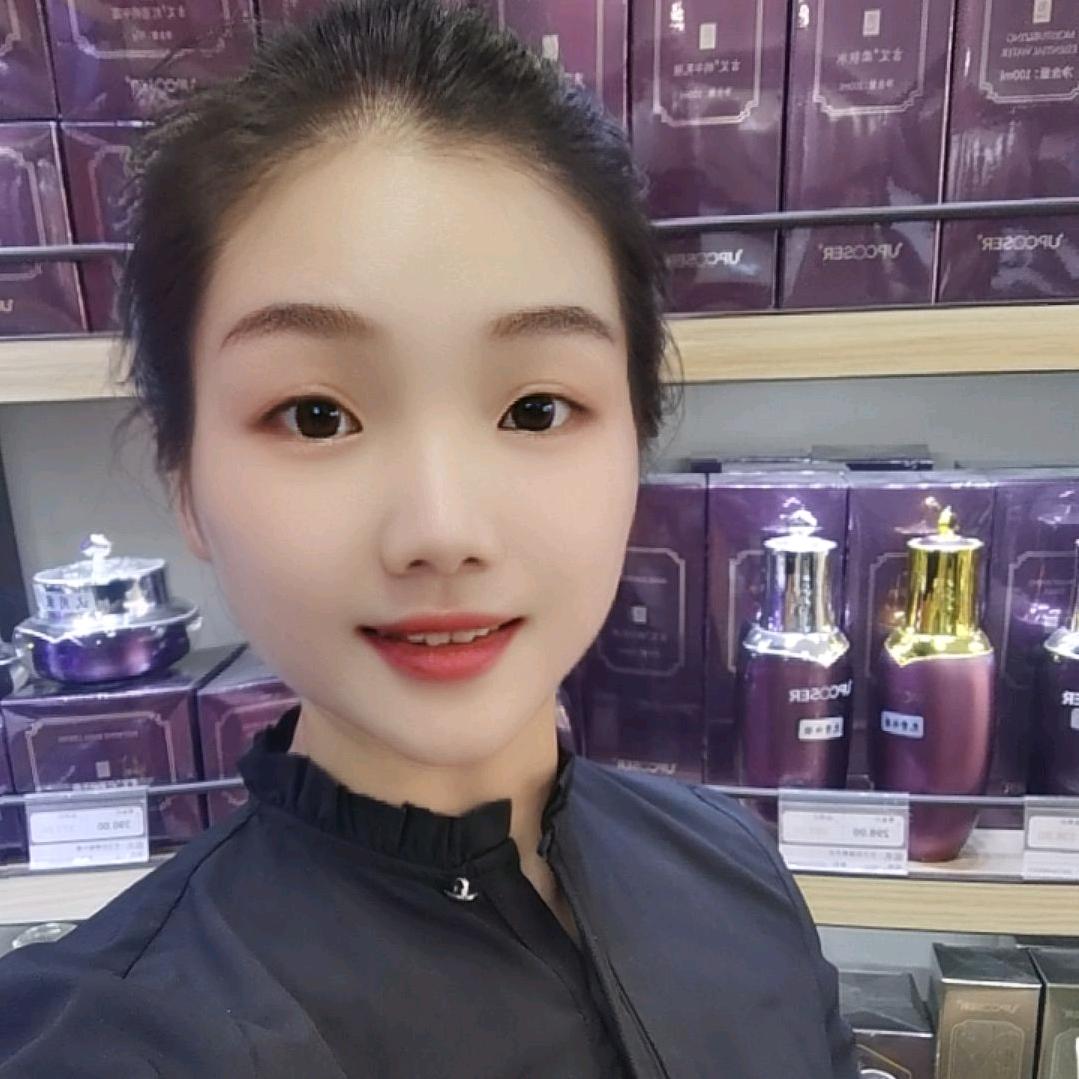 蓝蝴蝶🦋玲💄🧚🏻‍♀️
