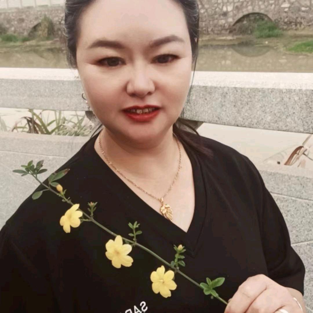 微胖女人