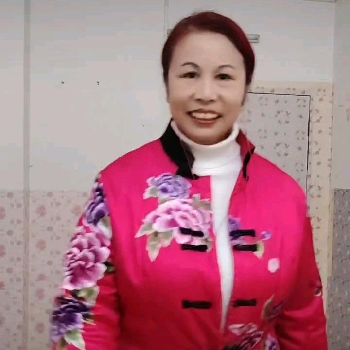 仙姐(娱乐)：晚上6点8分开播…8点下播