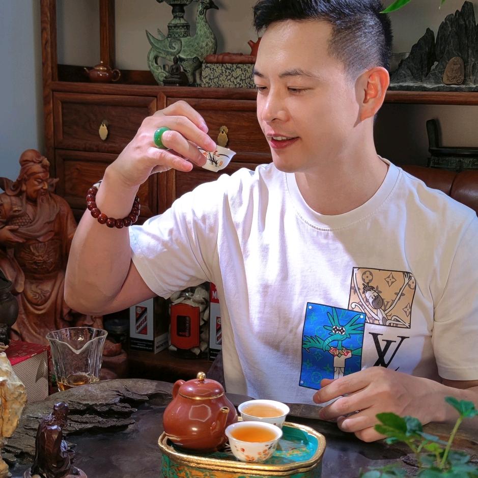 盘串喝茶俱乐部