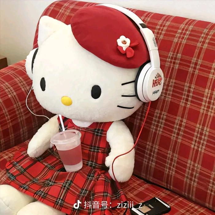 Kitty🥳