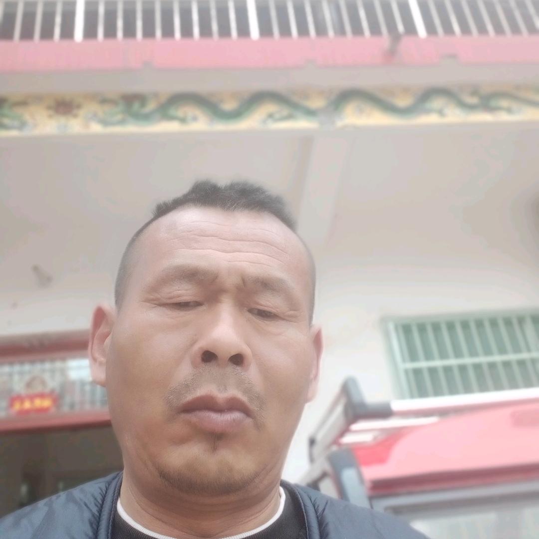 阿伟！！