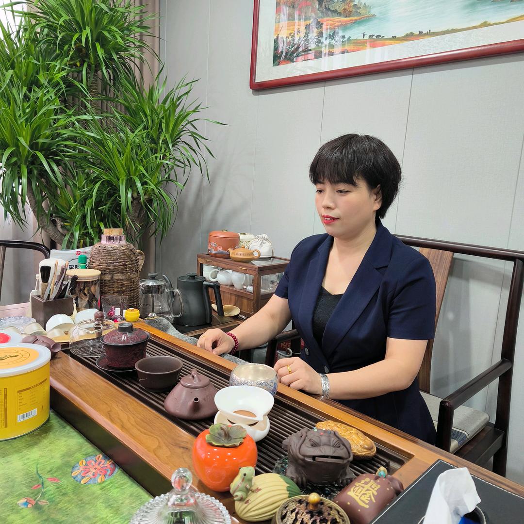 西安经济技术开发区芳烨家政服务部（个体工商户）