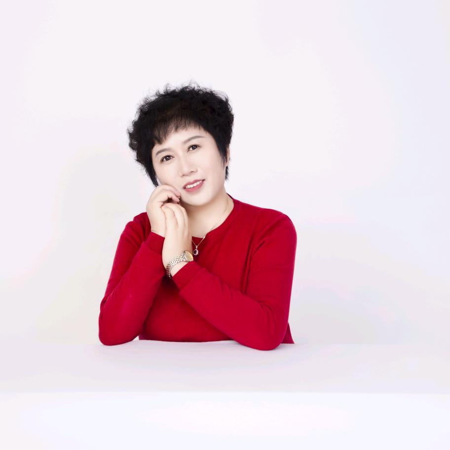 青山绿水，枝叶相持