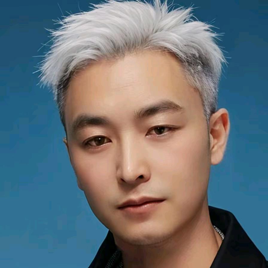 嘴角ぴ残存的笑