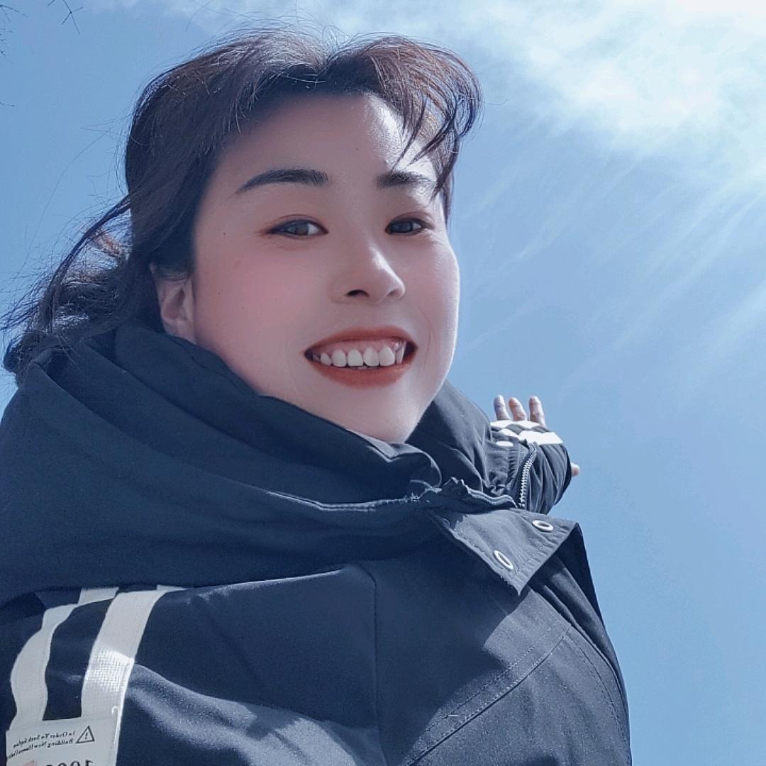 爱跳舞🧚的小侯