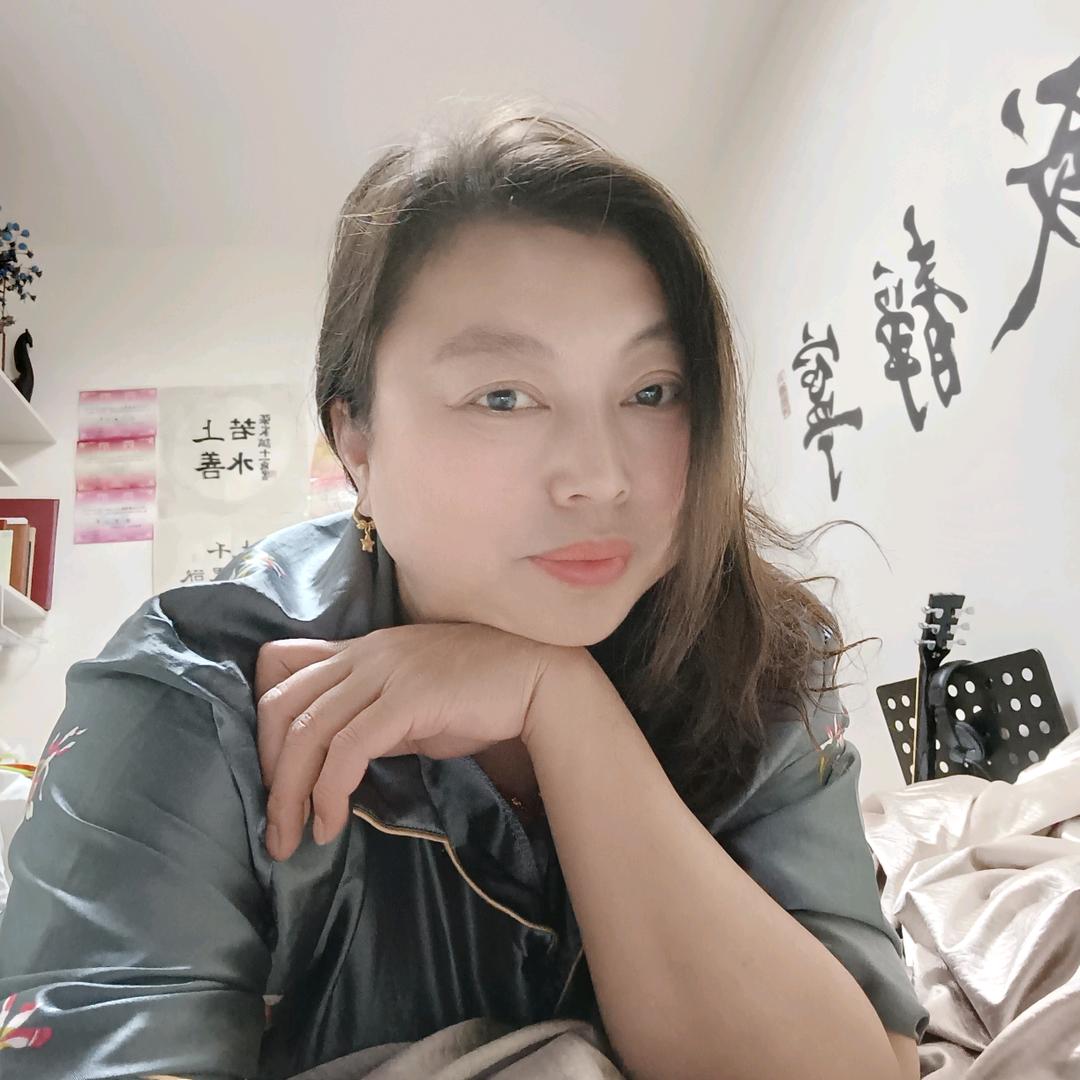 等爱🌹🌹🌹