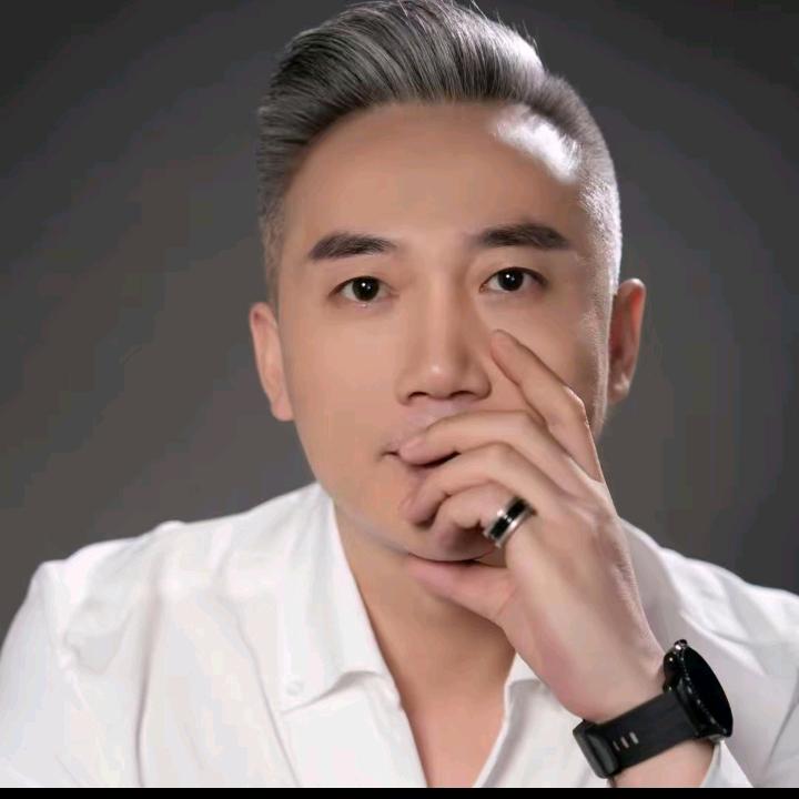谷燎子（小助理）