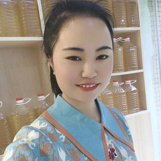 梦功桌耀水花酒