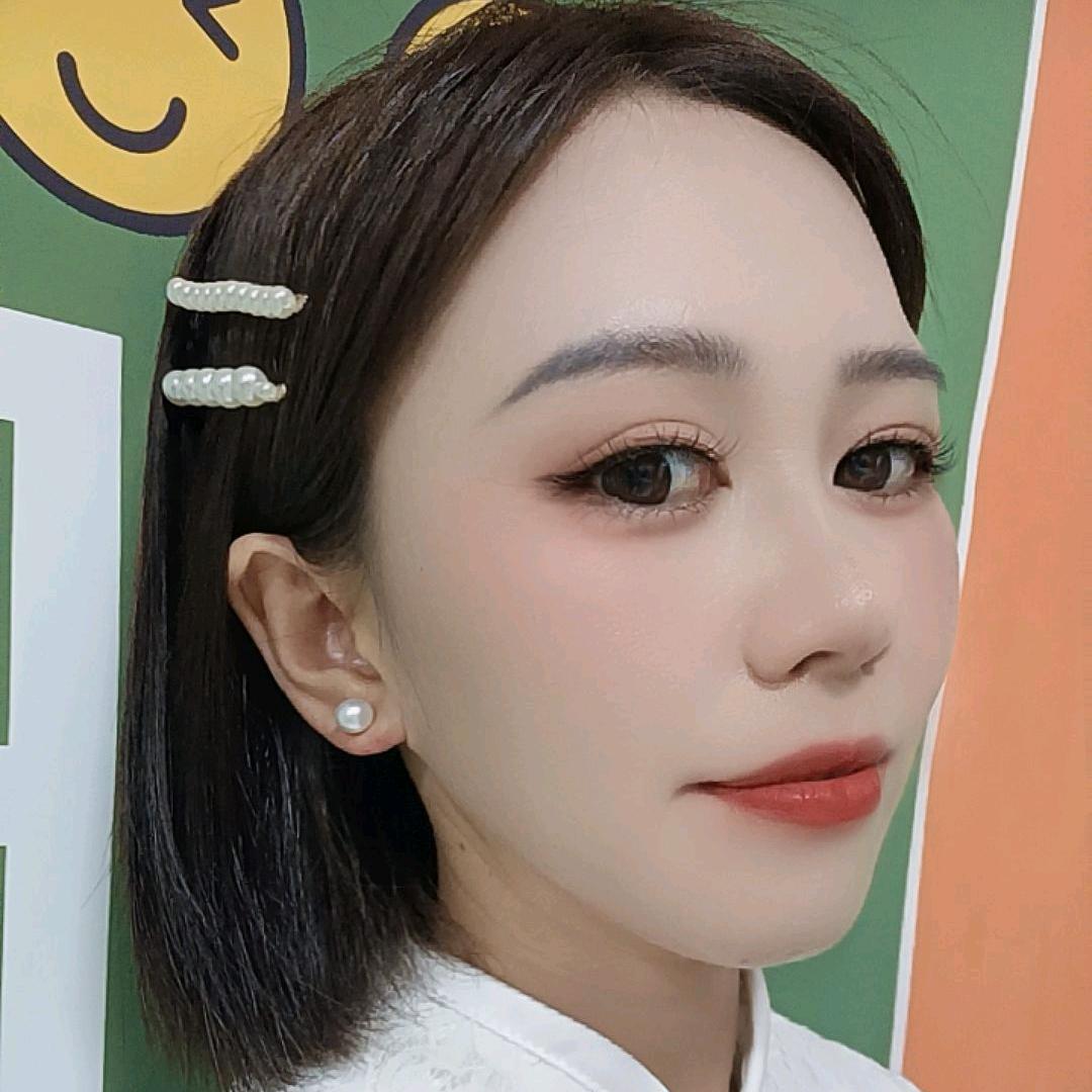 Miss Zhang