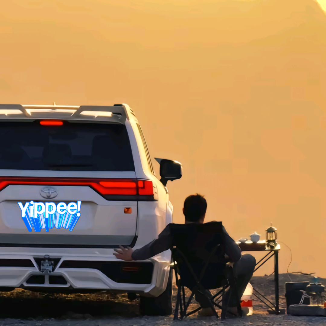 【白西服黑衬衫】